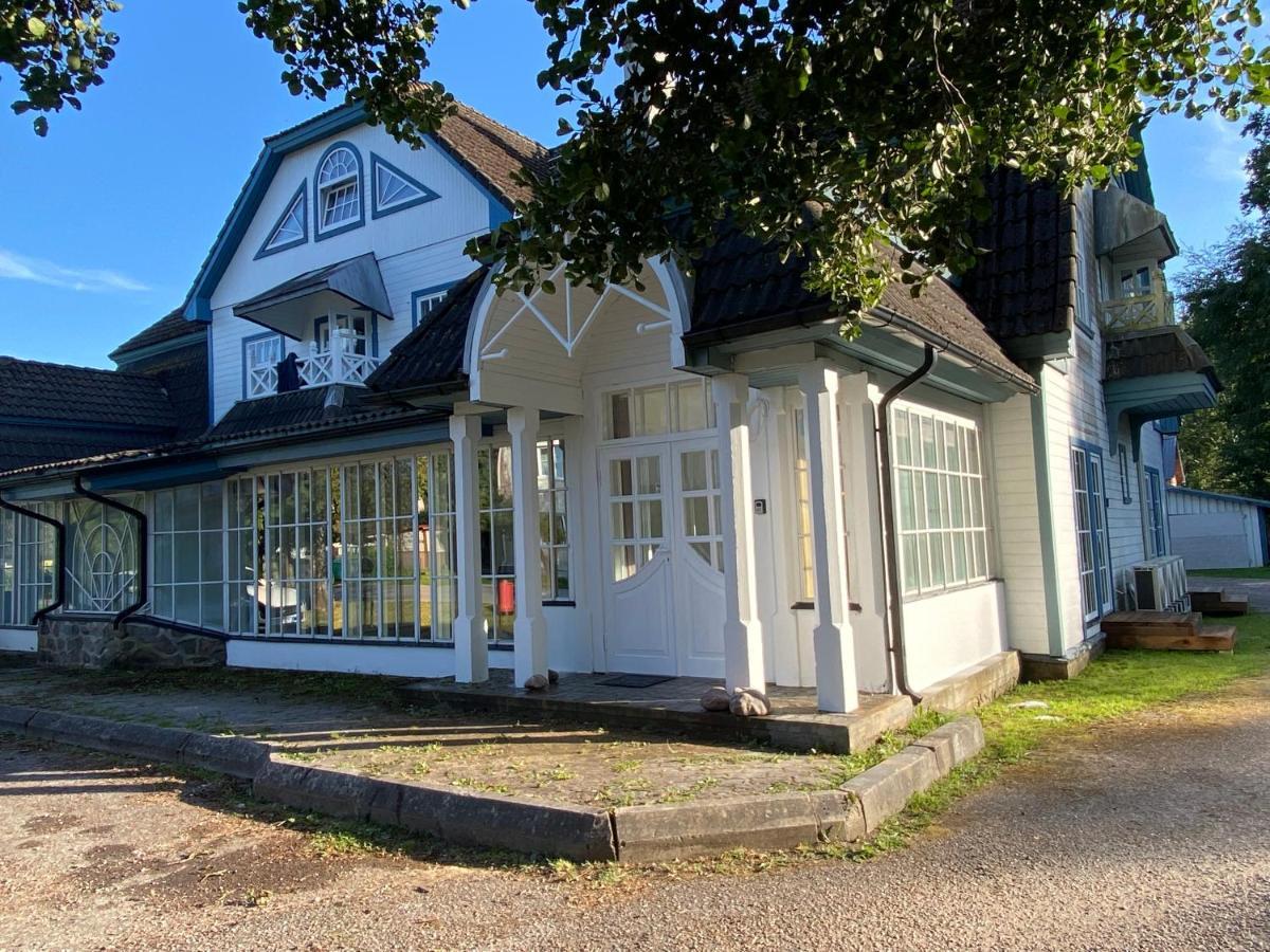 Captain'S House - Kaptenimaja - Apartments Kärdla Exteriér fotografie